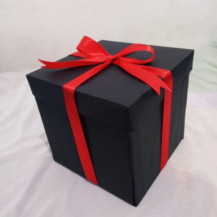 Gambar Snack box,Kado ulang tahun , goftbox, kado anniversary, kado anak anak - 4 layer dari AURA CRAFT undefined Tokopedia