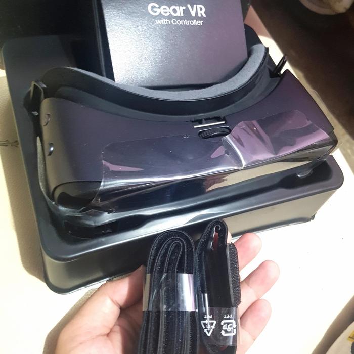 Gambar SAMSUNG GEAR VR WITH CONTROLLER POWERED By OCULUS BARU BNOB - NEW VR 4 S8-S10 dari FebzShopz undefined Tokopedia