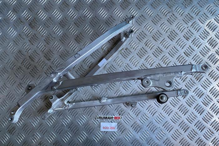 Gambar Subframe Air Box Yamaha YZF 06 - bod266rmx - Subframe dari RUMAH-MX undefined Tokopedia