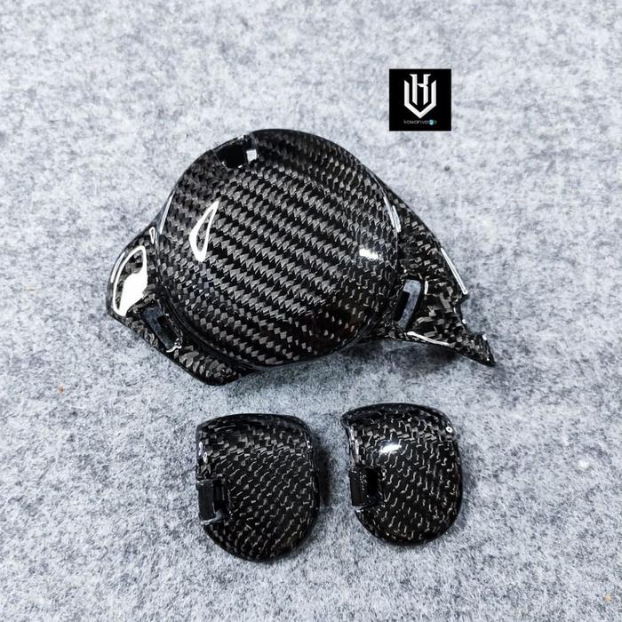 Gambar COVER TUTUP KARET ENGINE MOUNTING VESPA SPRINT PRIMAVERA CARBON KEVLAR - Full set dari Kawan Vespa undefined Tokopedia