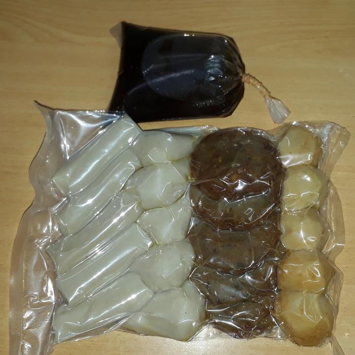 Gambar Pempek Palembang / Pempek Campur Kulit dari Pempek Enak undefined Tokopedia