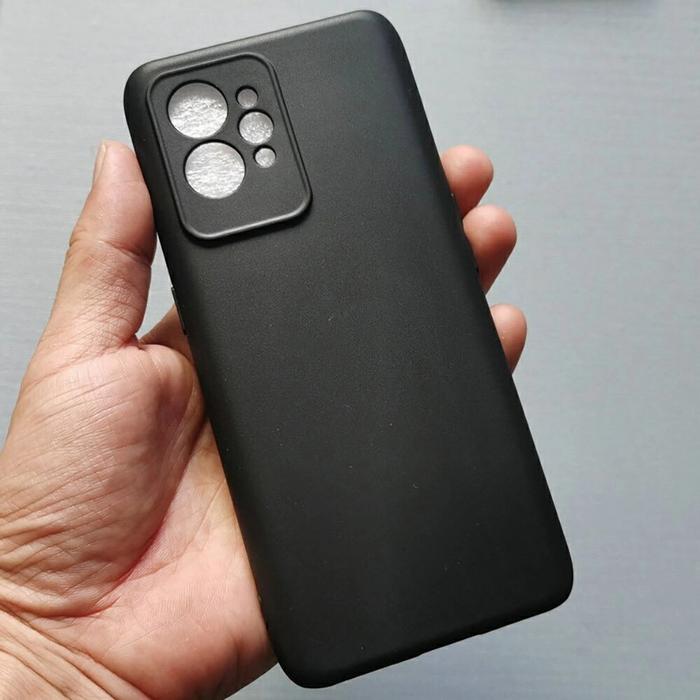 Gambar Softcase Realme GT2 Pro 5G 2022 Slimmatte List Macaron Case - Hitam dari Aliexpres Jakarta undefined Tokopedia