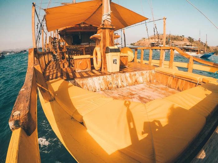 Gambar Paket Private Tour Komodo 3h2m Phinisi NK JAYA Life on Board - 13 - 14 pax dari indozonetour undefined Tokopedia