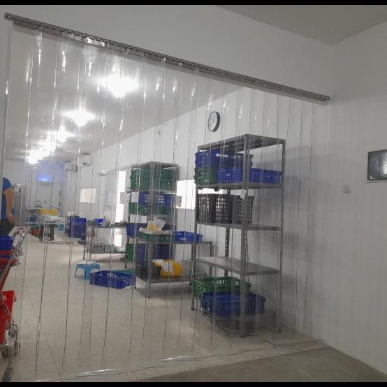 Gambar tirai pvc curtain lengkp tingal pasang T 3m x L 2m dari Azkayra industri packing undefined Tokopedia