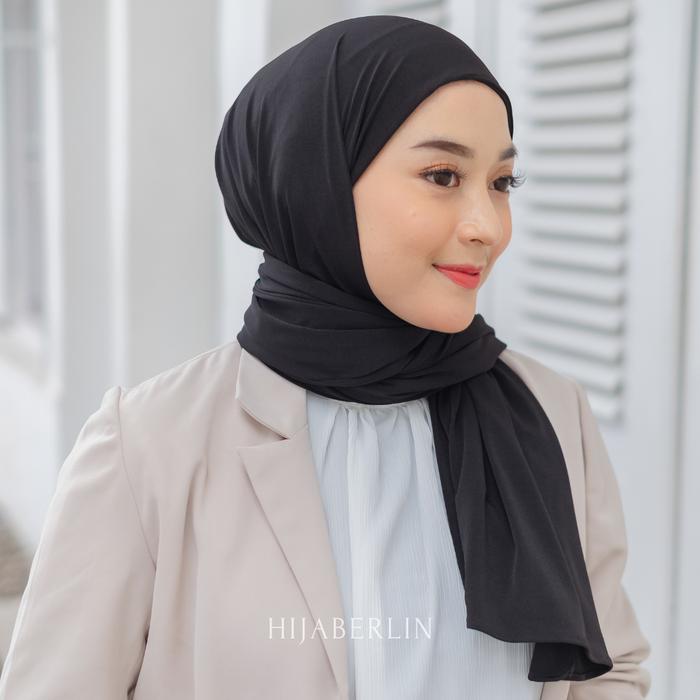 Gambar HIJABERLIN - Vouges Instan Shawl | Pashmina Ciput Jersey - Noir dari Hijaberlin undefined Tokopedia