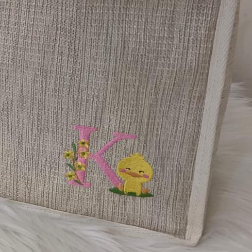 Gambar Souvenir Ultah Hampers Tote Kanvas Jepang - Bordir, P30 x L20 x T40 dari kiddiemart.souvenir undefined Tokopedia