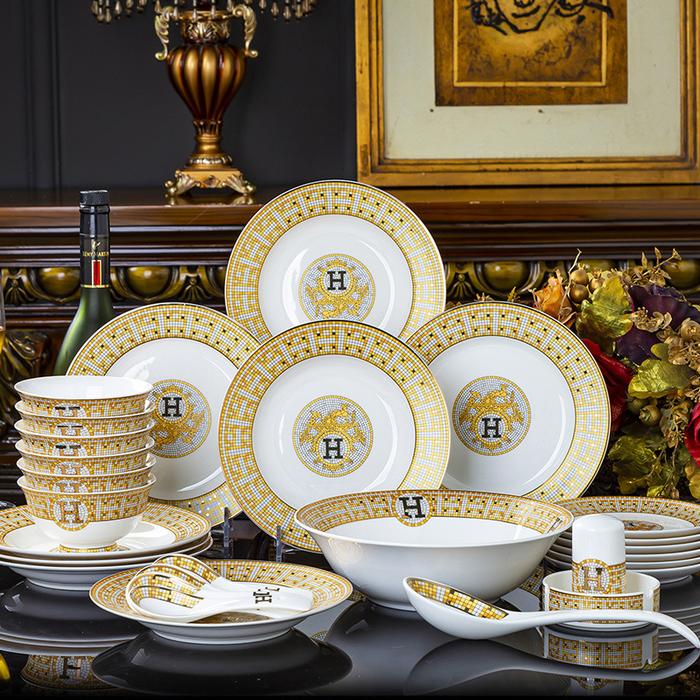 Jual Set Piring Makan Keramik Hermes Hampers Gift Box Piring Set