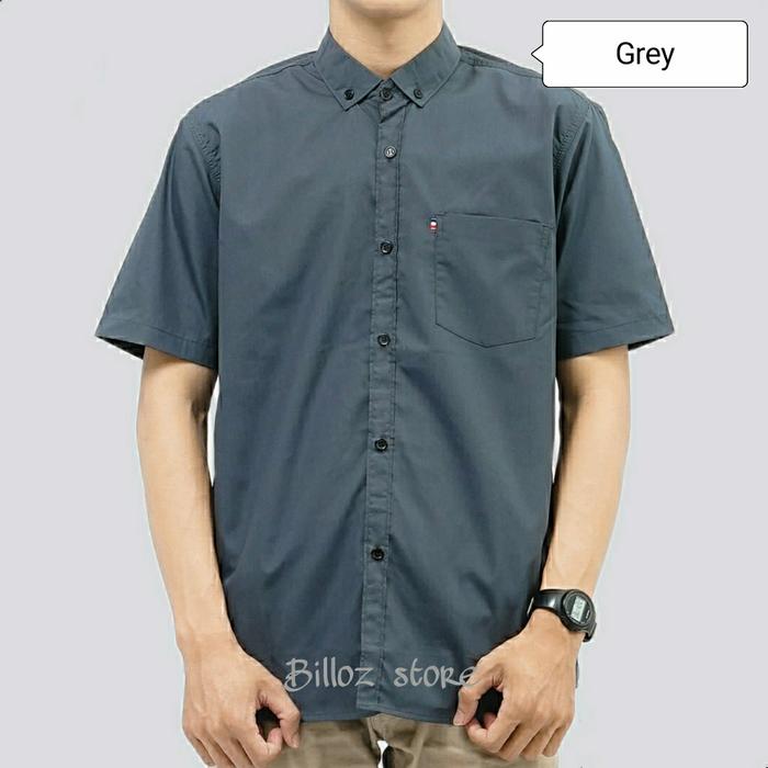 Gambar Kemeja Dark Grey / Abu Tua Pria Lengan Pendek Baju Kemeja Cowok Kerja - Grey, XL dari billoz_store Kab. Pemalang Tokopedia