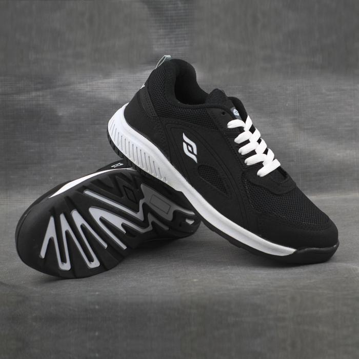 Gambar Sepatu Sport Pria Working Fashion Running Shoes J 11 - Hitam, 41 dari RacunTokopedia. undefined Tokopedia