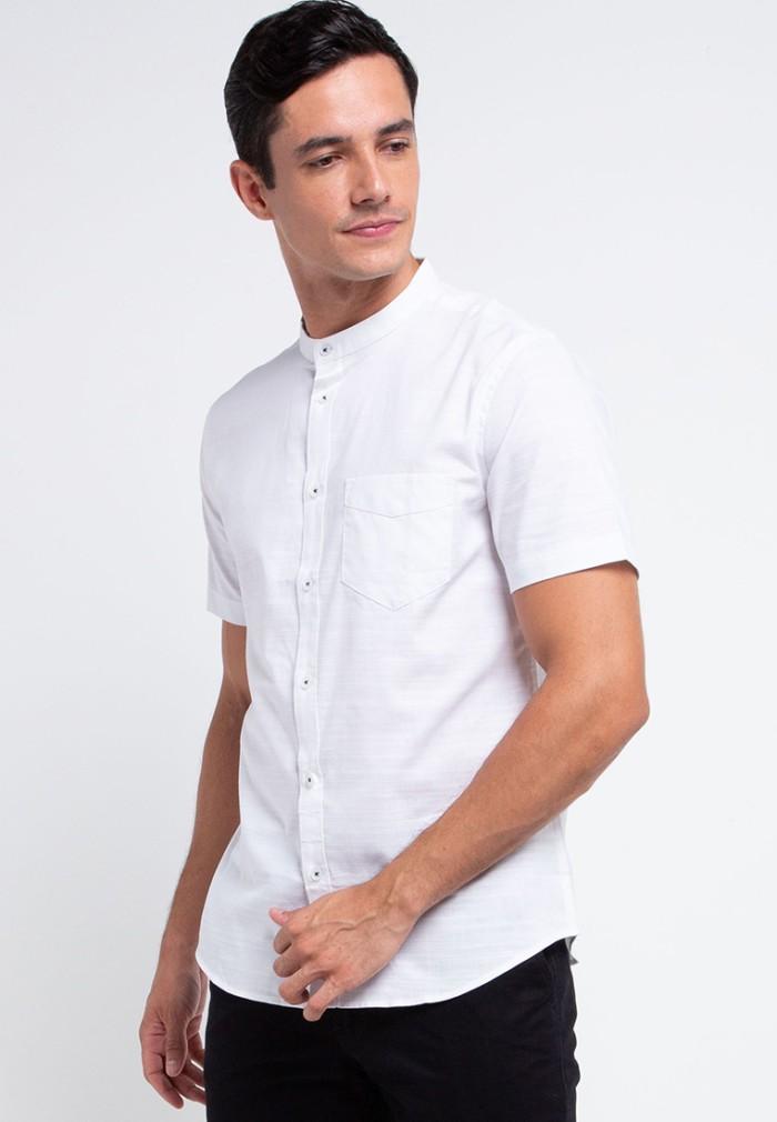 Gambar MEN'S TOP Kemeja Pria Slim Fit Kazola-White - WHITE, L dari Men's Top Official undefined Tokopedia