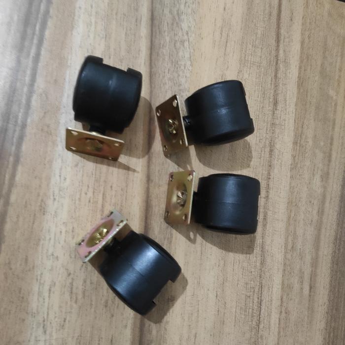 Gambar Roda plastik model plat diameter 4cm (1set/4pcs) dari lvaall undefined Tokopedia