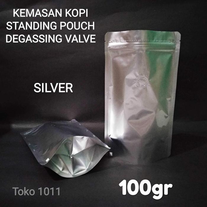 Gambar standing pouch Alumunium foil 150gr kopi +valve - Silver dari fifi kemasan undefined Tokopedia