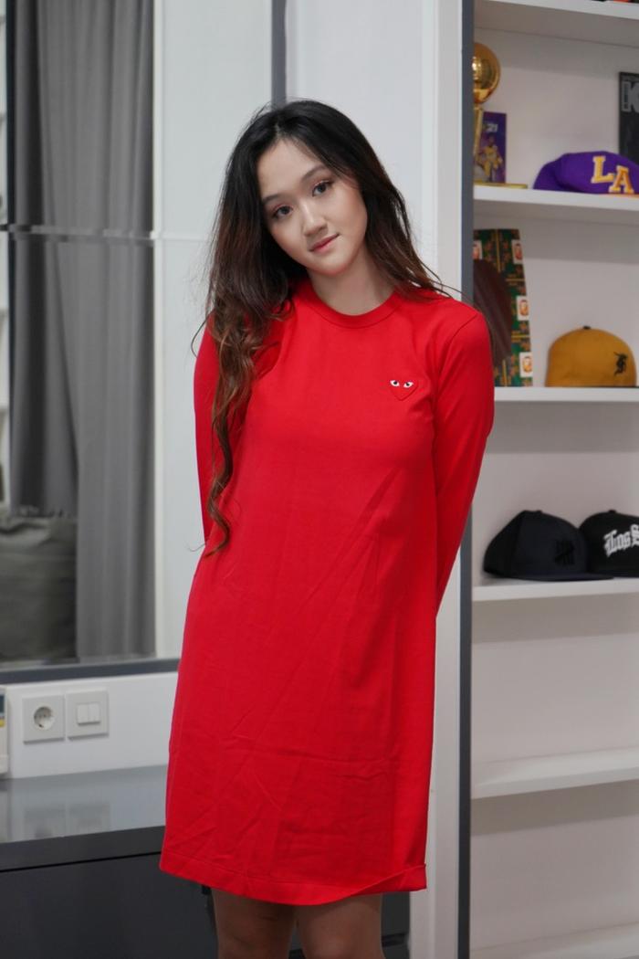 Gambar Comme Des Garcons Girl x Play Limited One Piece Dress 100% Original - Merah, L dari True OG Kicks undefined Tokopedia