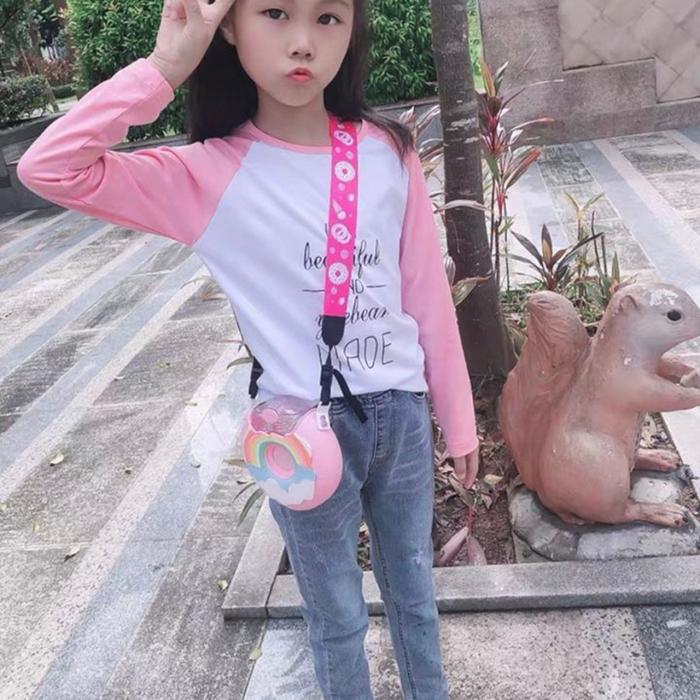 Gambar Botol Air Minum Portable Anak Bentuk Donat Dengan Sedotan dan Tali - PINK dari mix acc888 undefined Tokopedia