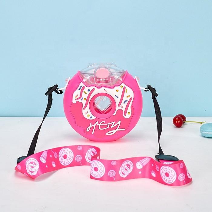 Gambar Botol Air Minum Portable Anak Bentuk Donat Dengan Sedotan dan Tali - ROSE dari mix acc888 undefined Tokopedia