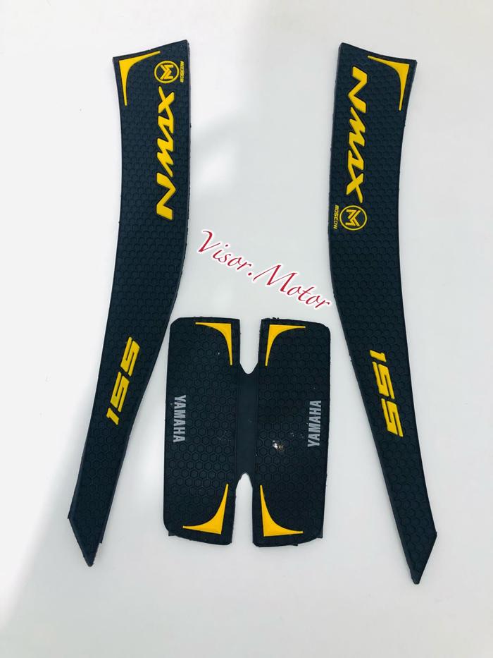 Gambar TANKPAD STICKER KARET NMAX 2020 2021 DECKPAD NMAX NEW SET 3D PNP - GOLD dari Visor Market undefined Tokopedia