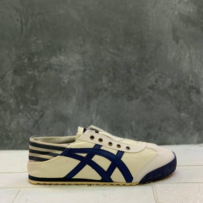 Gambar sepatu wanita slip on terbaru - cream navi, 39 dari Sepatu_MurahJKT undefined Tokopedia