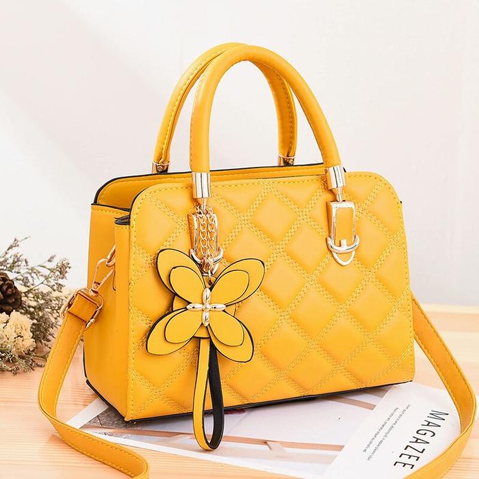 Gambar Hand Bag Impor Terbaru Tas Import Wanita Tas Batam Tas Selempang Modis - Yellow dari Barokahsandals undefined Tokopedia