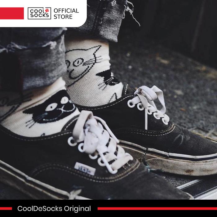 Gambar CoolDeSocks Original | Kaos Kaki Motif - White and Black Cats dari CoolDeSocks undefined Tokopedia