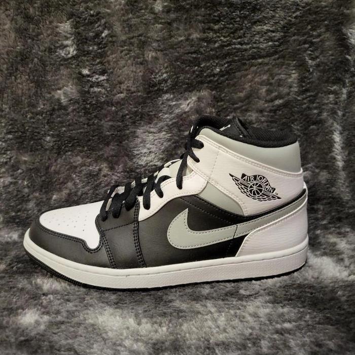 Jual air jordan mid shadow white 41 Kota Administrasi