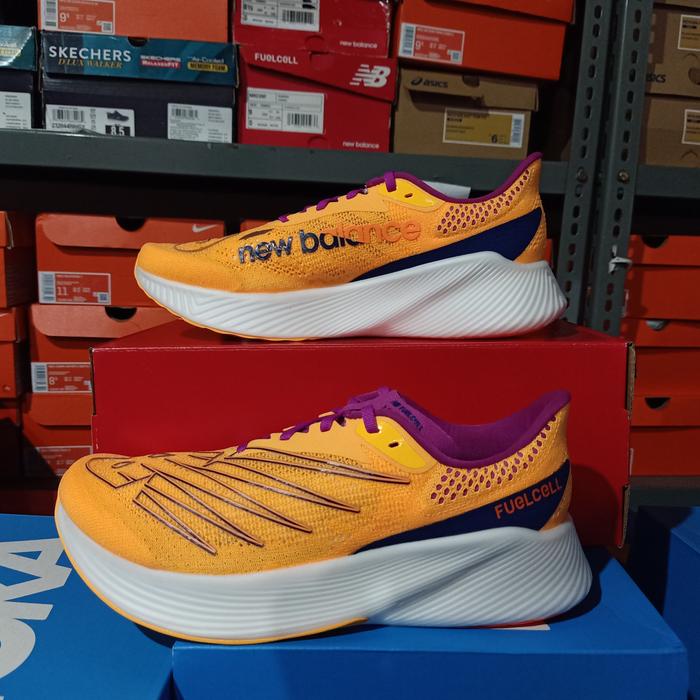 Gambar NEW BALANCE FUELCELL RC ELITE V2 MRCELCO2 MEN'S RUNNING SHOES ORIGINAL - 42.5 dari G0 ST0RE undefined Tokopedia