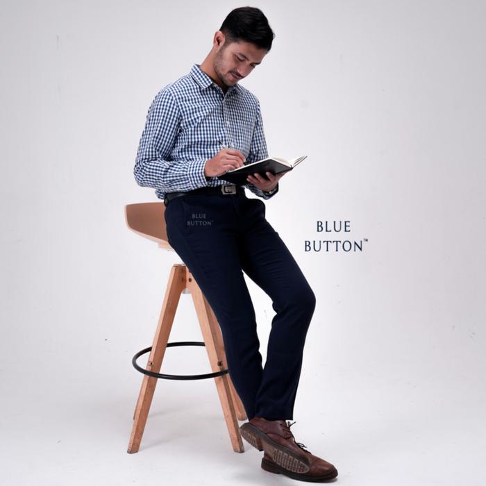 Gambar BlueButton Smart Celana Formal Kerja Celana Kantor Slim Fit Beige - Navy, 31 dari BlueButton undefined Tokopedia