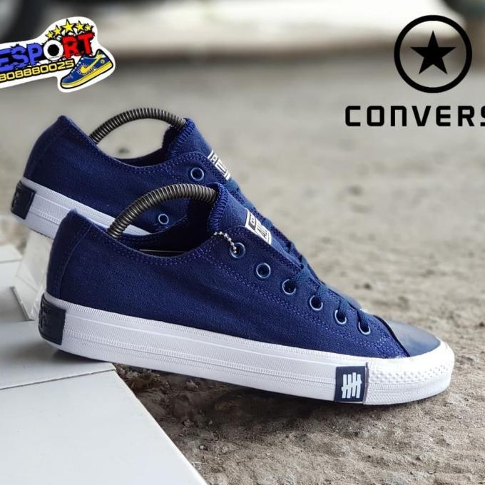 Gambar sepatu converse asli vietnam/sepatu distro/sepatu all star jack parcel - Navy, 41 dari jan'mart undefined Tokopedia