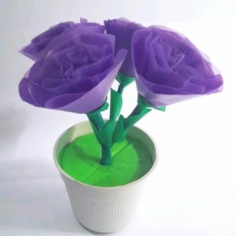Gambar [Bunga Dari Plastik Kresek] Bunga Mawar Plastik - Ungu dari BUNGA-PLASTIK-KERAJINAN-TANGAN undefined Tokopedia