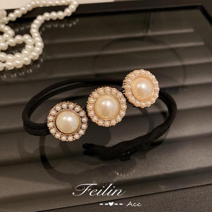 Gambar SANGGUL GULUNG MUTIARA KOREA SANGGUL CEPOL RAMBUT KAWAT Aksesoris Wanita - mutiara putih dari Topadisa undefined Tokopedia