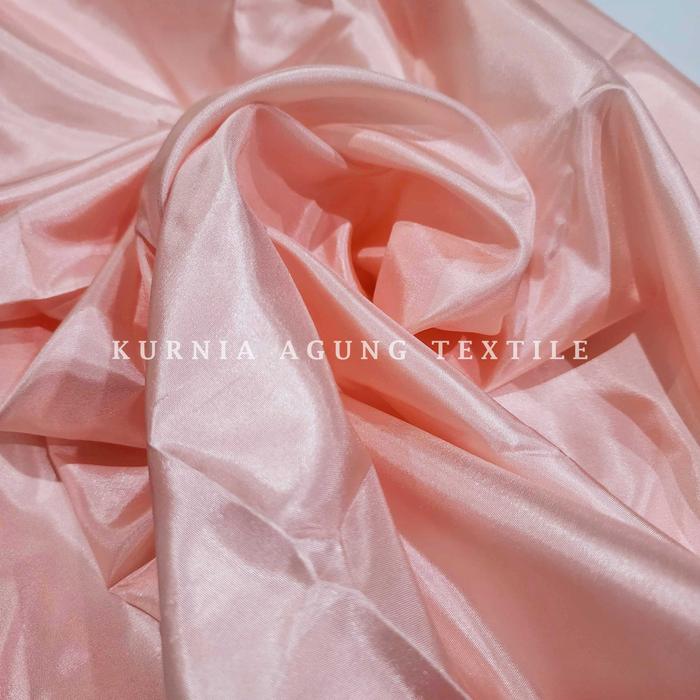 Gambar Kain Peles Furing Per Meter Abutai Habutai Abutai Dekorasi - Salem Sedang dari Toko Kain Kurnia Agung undefined Tokopedia