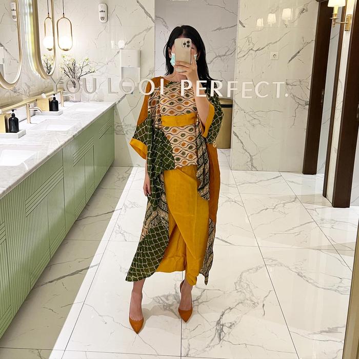 Gambar Prambanan Set / Setelan Batik - Pulau Mata dari LAUSBOUTIQUE undefined Tokopedia