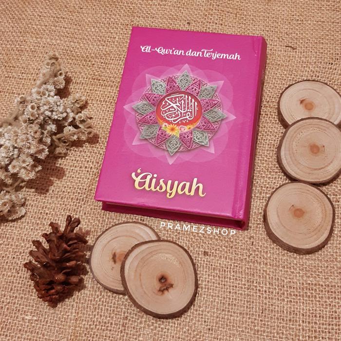 Gambar Parsel Ramadan Sajadah dan Alquran Bonus Tasbih dan Gift Card - Alquran Pink dari pramezshop undefined Tokopedia