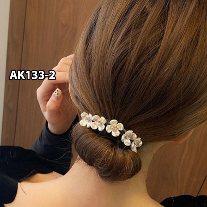 Gambar Ikat Jepitan Rambut Sanggul Hair Bun Kawat Mutiara Aksesoris AK133 - AK133-2 dari NOMIDE STORE undefined Tokopedia