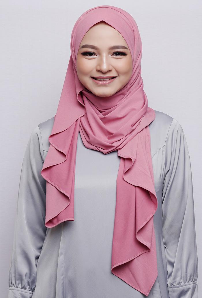 Gambar HIJAB YALALA INSTANT - FUSCHIA dari Cantik Kerudung undefined Tokopedia