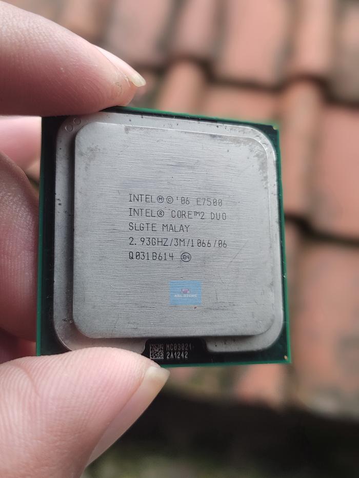 Gambar LGA 775 DUAL CORE CORE 2 DUO CORE 2 QUAD - E7500 dari ASL store undefined Tokopedia