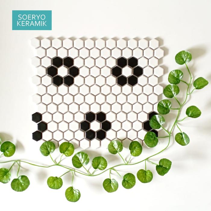 Gambar Keramik Dinding dan Lantai Kamar Mandi / Dapur Hexa Flower 26×30 cm - Mix 2-Matte dari TOKO KERAMIK SOERYO cabang Bandung undefined Tokopedia