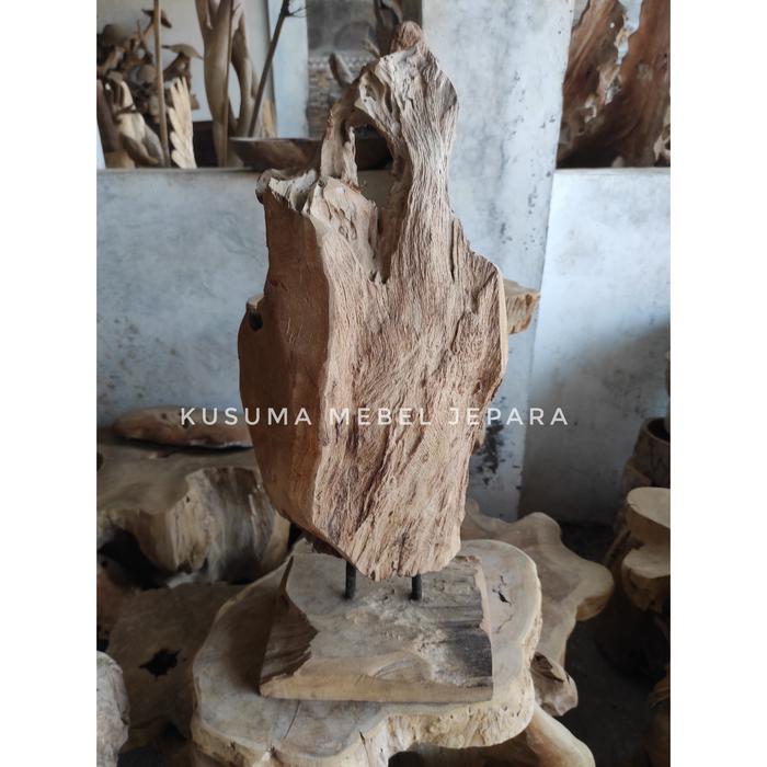 Gambar Patung Abstrak Akar Kayu Jati Tinggi 50cm dari Kusuma Mebel Jepara undefined Tokopedia