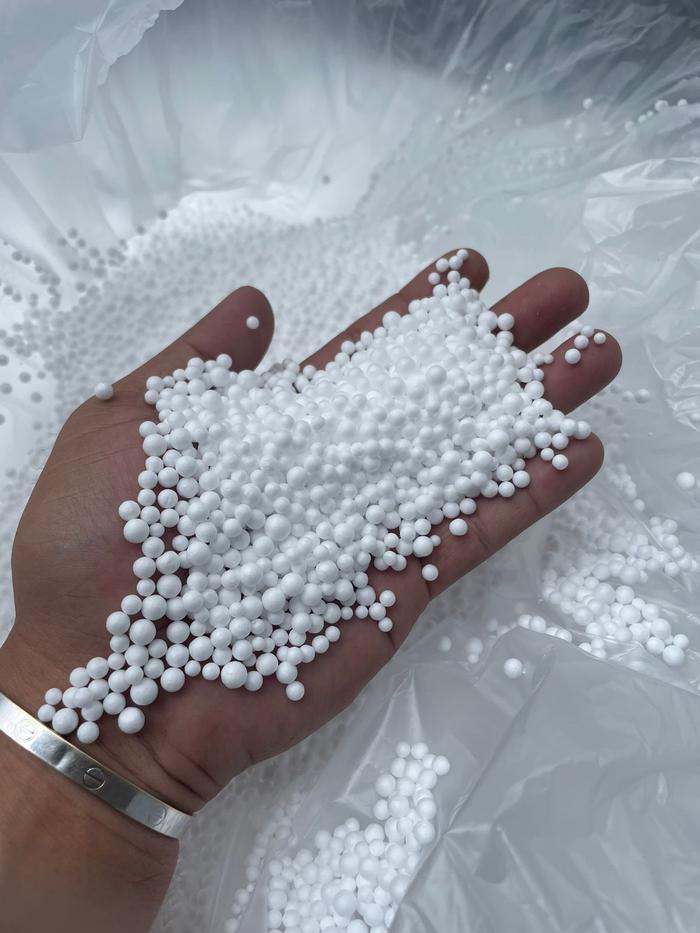 Gambar Styrofoam Butiran - Styrofoam Salju - Styrofoam Bulat - 3-5mm dari Bintang Kemasan Foam undefined Tokopedia