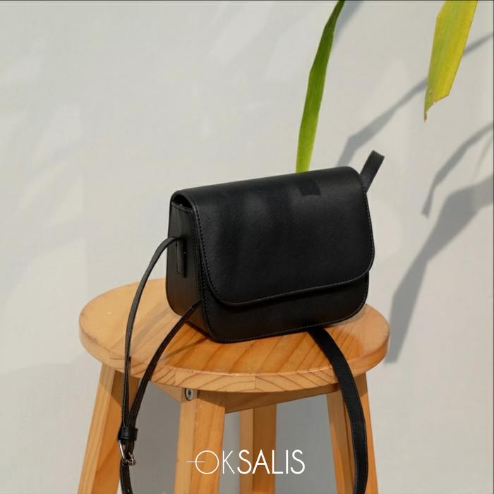 Gambar Tas Selempang Oxana Sling Bag Semi Kulit - TGIF Project - Hitam dari OK SALIS undefined Tokopedia