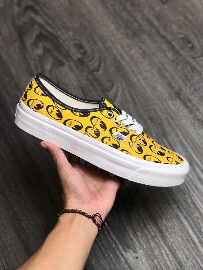 Jual MOONEYES X Vans Authentic 44 DX Anaheim Factory