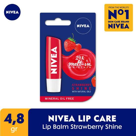 Gambar Nivea Lip Care Lip Balm 24h Melt In Moisture Strawberry 4.8gr ORI BPOM - Strawberry dari IDIOFYIA undefined Tokopedia
