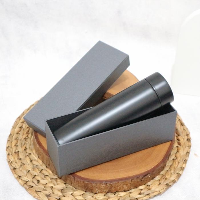 Gambar HARD BOX + TUMBLER | GIFT BOX | KOTAK KADO | BOX KADO | KOTAK HADIAH - Hitam, Pakai pita dari BoxGiftJakarta undefined Tokopedia
