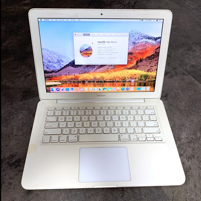 白ポリカ Unibody マックが Catalina で甦る！ A1342 MC516J/A MacBook