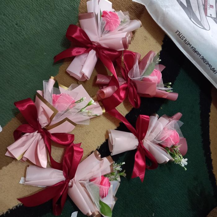 Gambar buket bunga mini dari lovelyshop by febi undefined Tokopedia