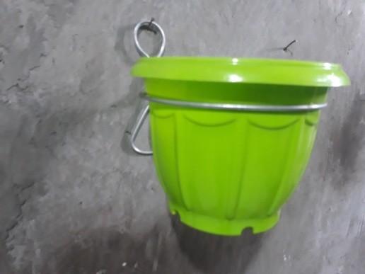 Gambar Gantungan Pot Bunga Tanaman Gantung Dekorasi Hiasan Dinding Besi Tebal - 1 LUBANG dari Ruang Benih undefined Tokopedia
