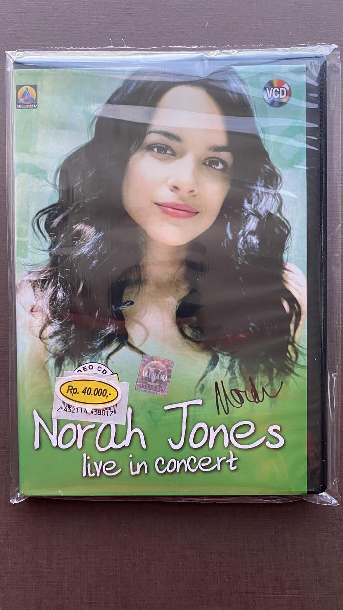 Gambar VCD Asli Resmi Original LIVE CONCERT SHOW GREAT ARTIST SINGER WESTERN2 - Norah Jones dari Akurama undefined Tokopedia