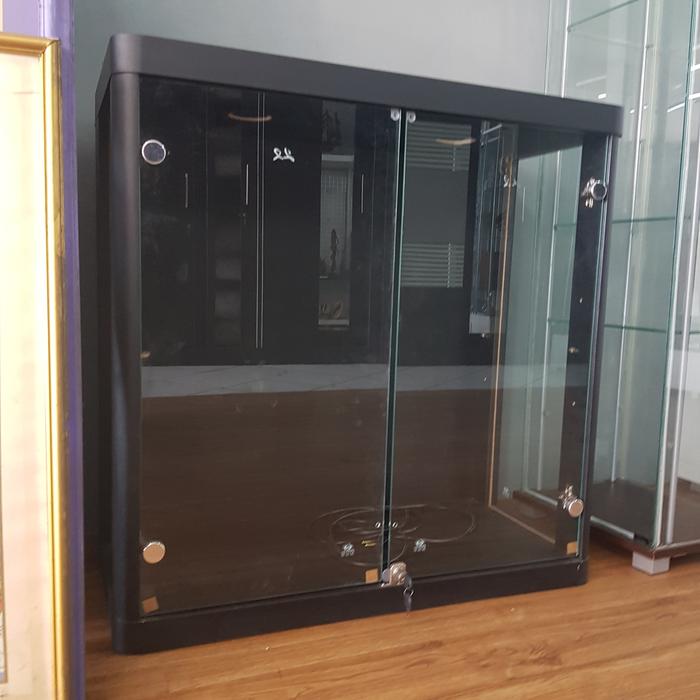 Gambar Lemari Pajang Display Cabinet RX-1 Stackable Hanging Mode Toys Koleksi - IN STOCK HITAM dari Compass Furniture undefined Tokopedia