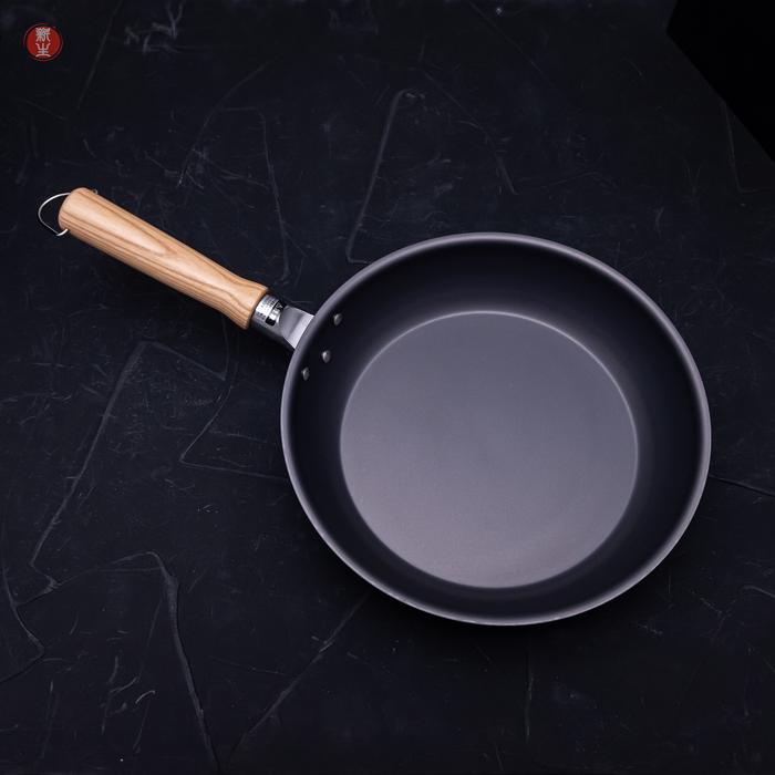 Gambar Tessho Nitrided Iron Frying Pan Wajan Premium Japan Kitchenware - 24 dari Shinsei Indonesia undefined Tokopedia
