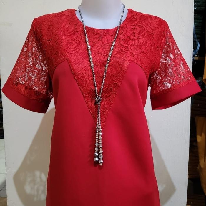 Gambar Atasan Kombinasi Brukat Scuba Polos - Merah, L dari Aneka Trends undefined Tokopedia