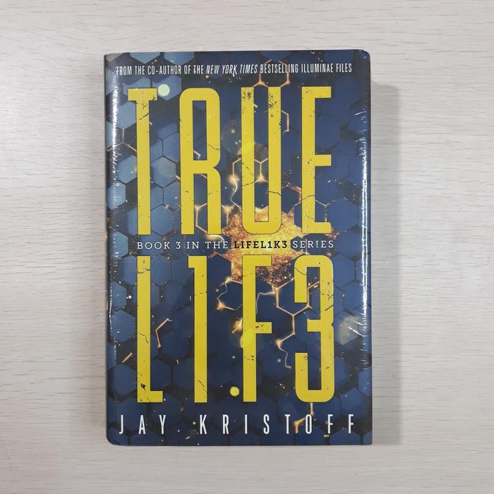 Gambar TRUEL1F3 (Truelife) (Lifelike #3) - Jay Kristoff (Hardcover) dari VC Books undefined Tokopedia